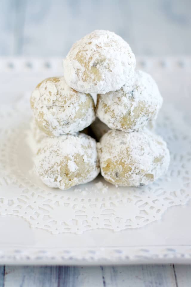 Vegan Snowball Cookies