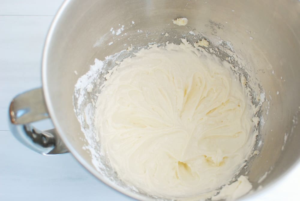 Dairy free frosting to put on top of sugar cookies