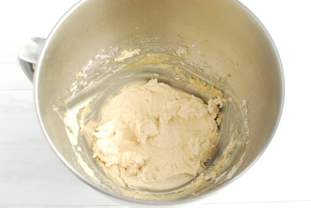 Maple spiced frosting in a mixing bowl.