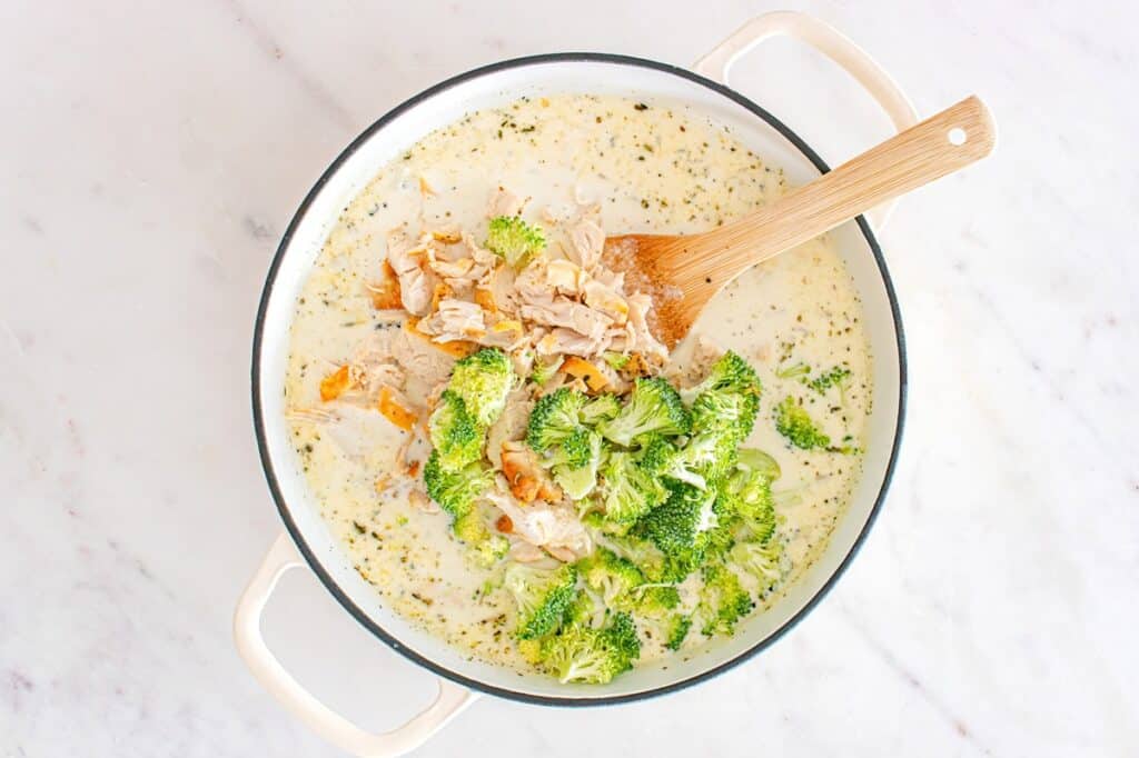Broccoli and chicken added to the dairy-free alfredo style base.